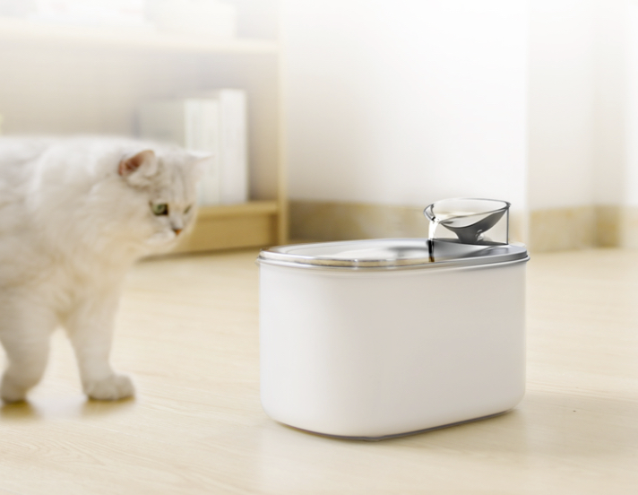 smart water fountain Tikpaws Shows New Pet Products at MEGAZOO 2024